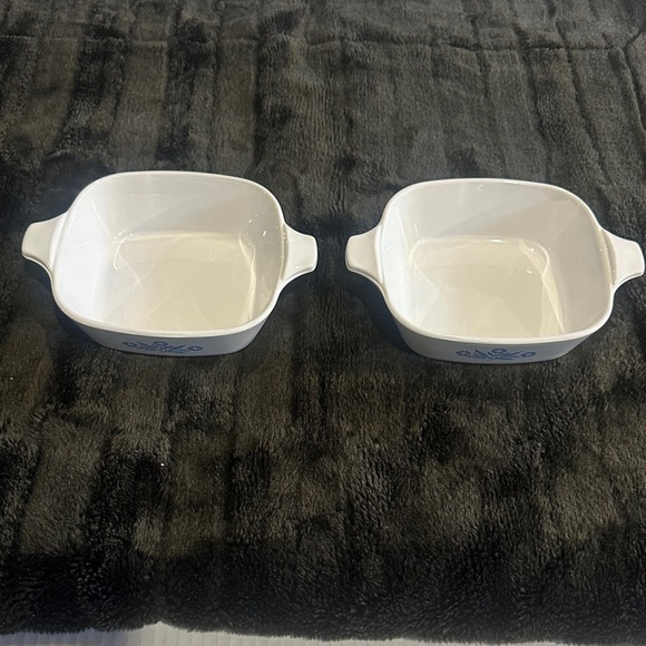 Corningware Other - CorningWare set of 2 vintage White and Blue Square Baking Dishes 1 3/4 cup size